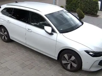 Gebraucht VW Passat Business 150 PS (110 kW) 2024 Weiß Kombi