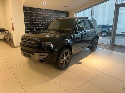 Second-hand Land Rover Defender HSE Dynamic 249 CP (183 kW) 2024 Negru SUV