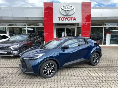 Gebraucht Toyota C-HR 140 PS (102 kW) 2025 Grün SUV