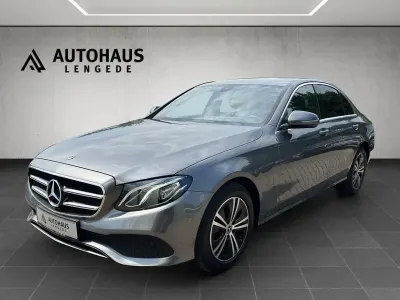 Gebraucht Mercedes E200 Avantgarde 197 PS (144 kW) 2020 Grau Limousine