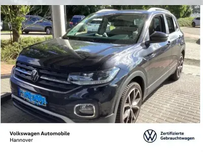 Gebraucht VW T-Cross Style 150 PS (110 kW) 2023 Deep black perleffekt SUV