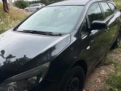 Gebraucht Opel Astra 2012 Kombi