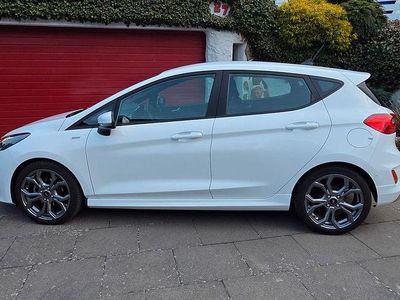 Usata Ford Fiesta ST-Line 125 CV (91 kW) 2020 Bianco Utilitaria