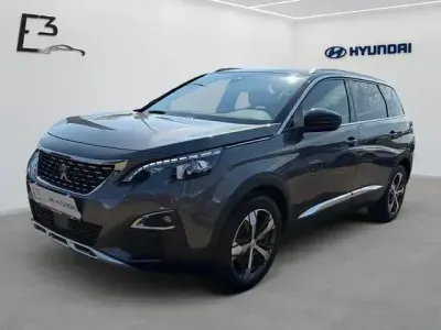 Gebraucht Peugeot 5008 GT-line 181 PS (133 kW) 2019 Grau SUV