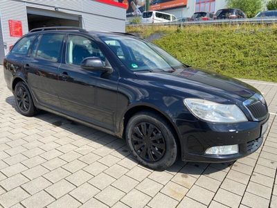 Gebraucht Skoda Octavia Ambiente 140 PS (102 kW) 2010 Schwarz Kombi