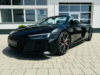 Używany Audi R8 Spyder Performance 620 KM (456 kW) 2021 Czarny Kabriolet