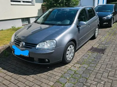 Gebraucht VW Golf V 102 PS (75 kW) 2007 Grau Limousine