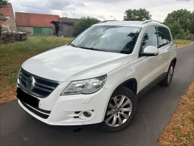 Gebraucht VW Tiguan Team 140 PS (102 kW) 2011 Weiß SUV