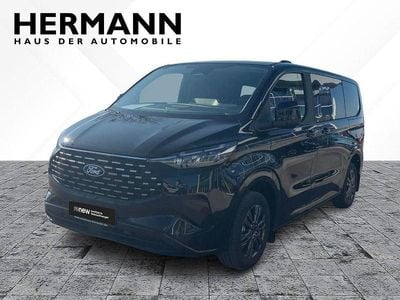 Usata Ford Tourneo Titanium 232 CV (170 kW) 2025 Nero Monovolume