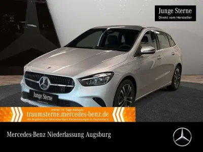 Gebraucht Mercedes B200 Progressive 163 PS (119 kW) 2025 Hightechsilber Van / Kleinbus
