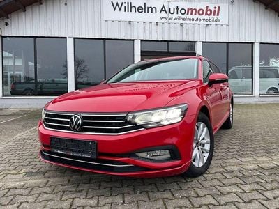 Rot Gebraucht 2023 VW Passat Business Kombi | 17.990 € (Superpreis)