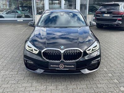 Gebraucht BMW 120 Advantage 190 PS (139 kW) 2022 Schwarz Kleinwagen