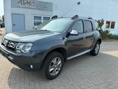 Gebraucht Dacia Duster Urban Explorer 125 PS (91 kW) 2016 Grau SUV