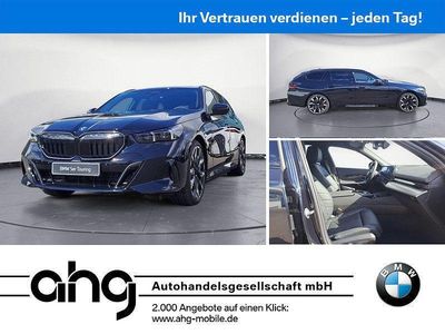 Nuova BMW 530e Performance 299 CV (219 kW) 2026 Nero Station wagon