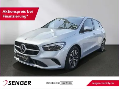 Gebraucht Mercedes B200 Advanced 163 PS (119 kW) 2025 Silber Kleinwagen