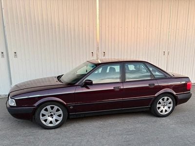 Gebraucht Audi 80 133 PS (97 kW) 1993 Rot Limousine