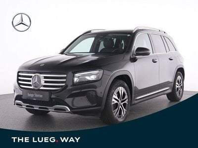 Mercedes GLB220