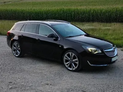 Gebraucht Opel Insignia 170 PS (125 kW) 2013 Braun Kombi
