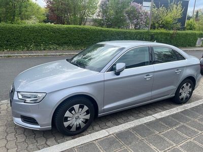 gebraucht Audi A3 1.6 TDI 8V Limousine *APPLE CARPLAY*