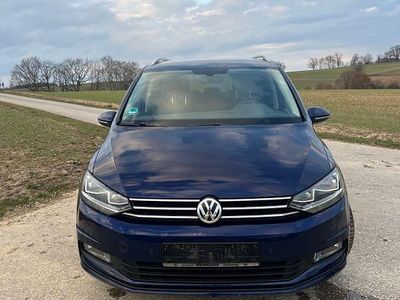 Gebraucht VW Touran Comfortline 110 PS (80 kW) 2016 Blau Van / Kleinbus