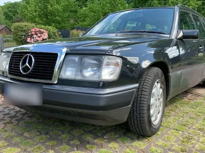 Gebraucht Mercedes 300 Sportline 110 PS (80 kW) 1992 Grau Kombi