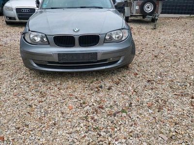 gebraucht BMW 116 d Unfall 2HAND