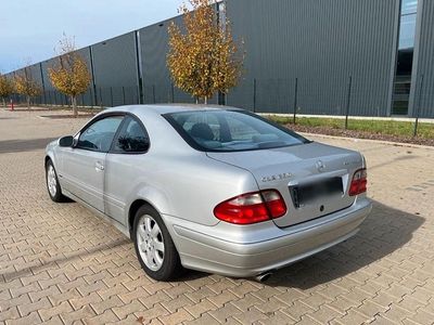Mercedes CLK230