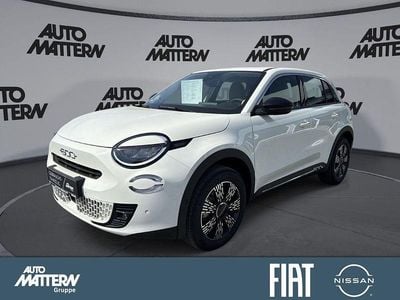 Gebraucht Fiat 600 Style 101 PS (74 kW) 2024 Weiß SUV
