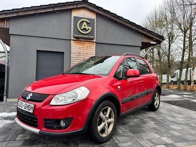 Gebraucht Suzuki SX4 Club 120 PS (88 kW) 2010 Rot Limousine