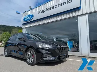 Gebraucht Ford Focus ST-Line X 155 PS (114 kW) 2021 Schwarz Kombi