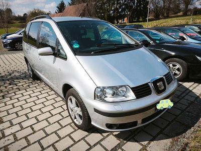 Gebraucht Seat Alhambra Sport 116 PS (85 kW) 2009 Silber Van / Kleinbus