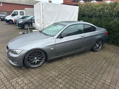 Gebraucht BMW 335 306 PS (225 kW) 2006 Grau Coupé