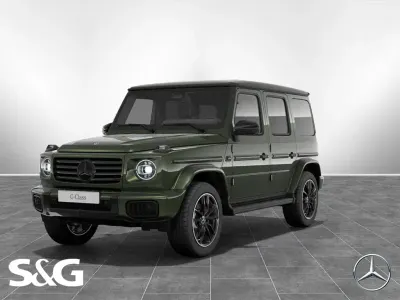 Gebraucht Mercedes G450 AMG 367 PS (269 kW) 2024 Manufaktur oliv metallic SUV