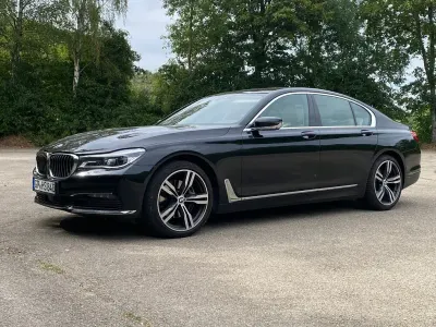 Gebraucht BMW 730 265 PS (194 kW) 2018 Schwarz Limousine
