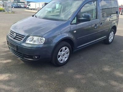 Usata VW Caddy Life 80 CV (58 kW) 2010 Grigio Monovolume