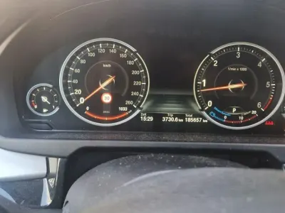 Gebraucht BMW X5 258 PS (189 kW) 2015 Grau SUV
