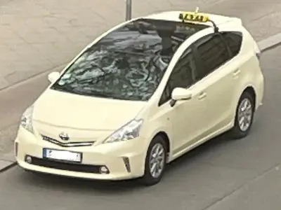 Gebraucht Toyota Prius+ Comfort 136 PS (100 kW) 2015 Van / Kleinbus
