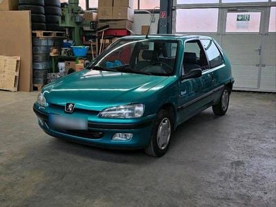 Peugeot 106
