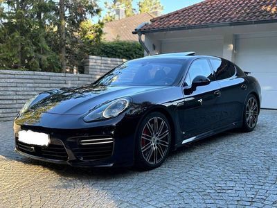 Porsche Panamera GTS