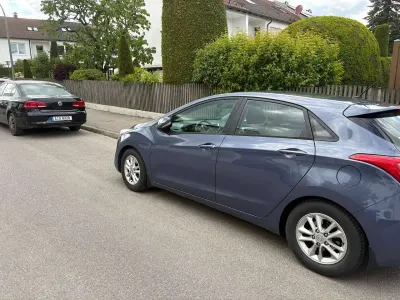 Gebraucht Hyundai i30 Trend 135 PS (99 kW) 2012 Limousine