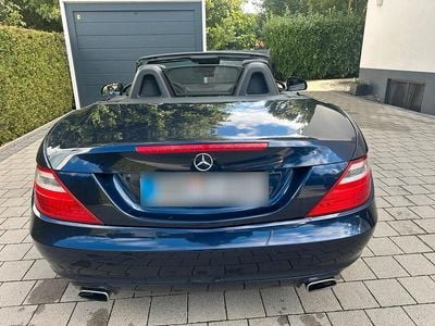 Gebraucht Mercedes SLK200 184 PS (135 kW) 2011 Blau Cabrio