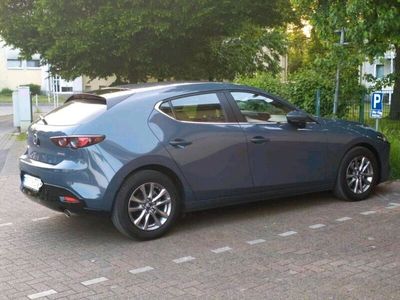 gebraucht Mazda 3 aus Damenhand