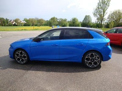 Gebraucht Opel Astra GS Line 131 PS (96 kW) 2023 Kobalt blau/vertigo blau Limousine