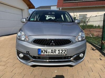 Gebraucht Mitsubishi Space Star Diamant Edition 71 PS (52 kW) 2020 Silber Kleinwagen