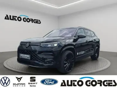 Gebraucht VW Tayron Style 265 PS (194 kW) 2025 Grenadillschwarz metallic SUV