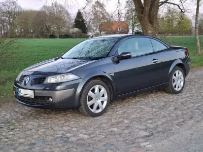 Gebraucht Renault Mégane Cabriolet Privilege 163 PS (119 kW) 2007 Schwarz Cabrio