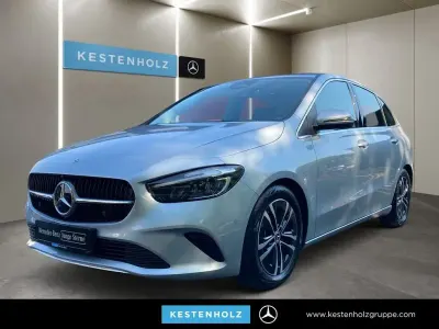 Gebraucht Mercedes B200 163 PS (119 kW) 2025 Silber Kleinwagen
