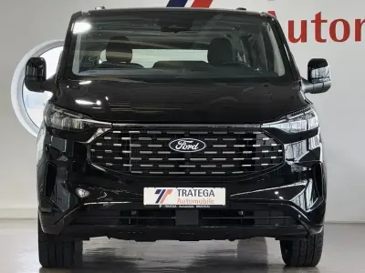 Gebraucht Ford Tourneo Titanium 170 PS (125 kW) 2025 Agate black Van / Kleinbus