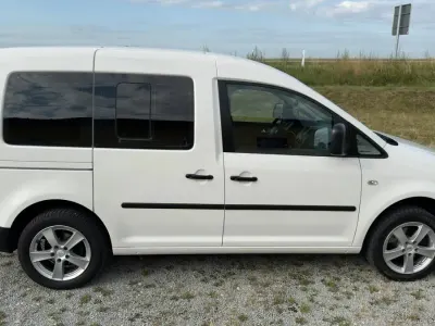 Gebraucht VW Caddy Life 108 PS (79 kW) 2008 Weiß Van / Kleinbus
