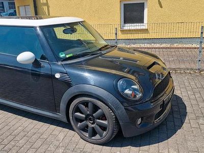 Gebraucht Mini John Cooper Works 184 PS (135 kW) 2010 Schwarz Kleinwagen